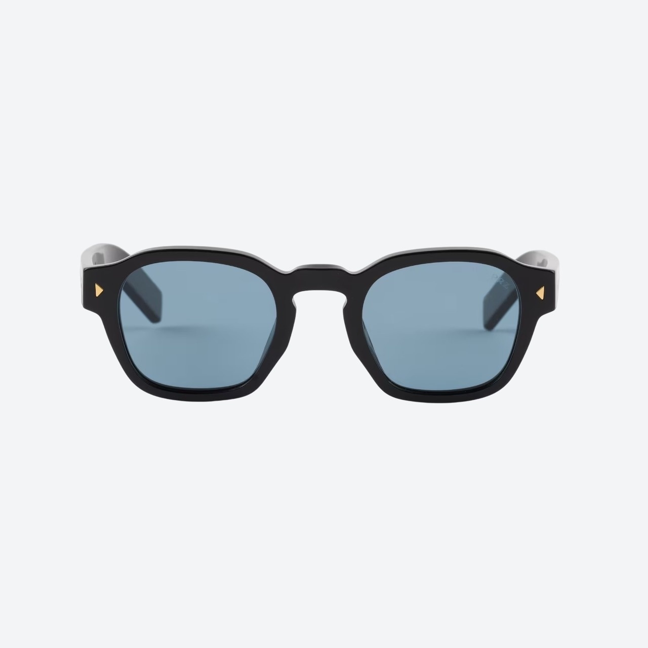 Sunglasses with the iconic metal plaque – Black alternate